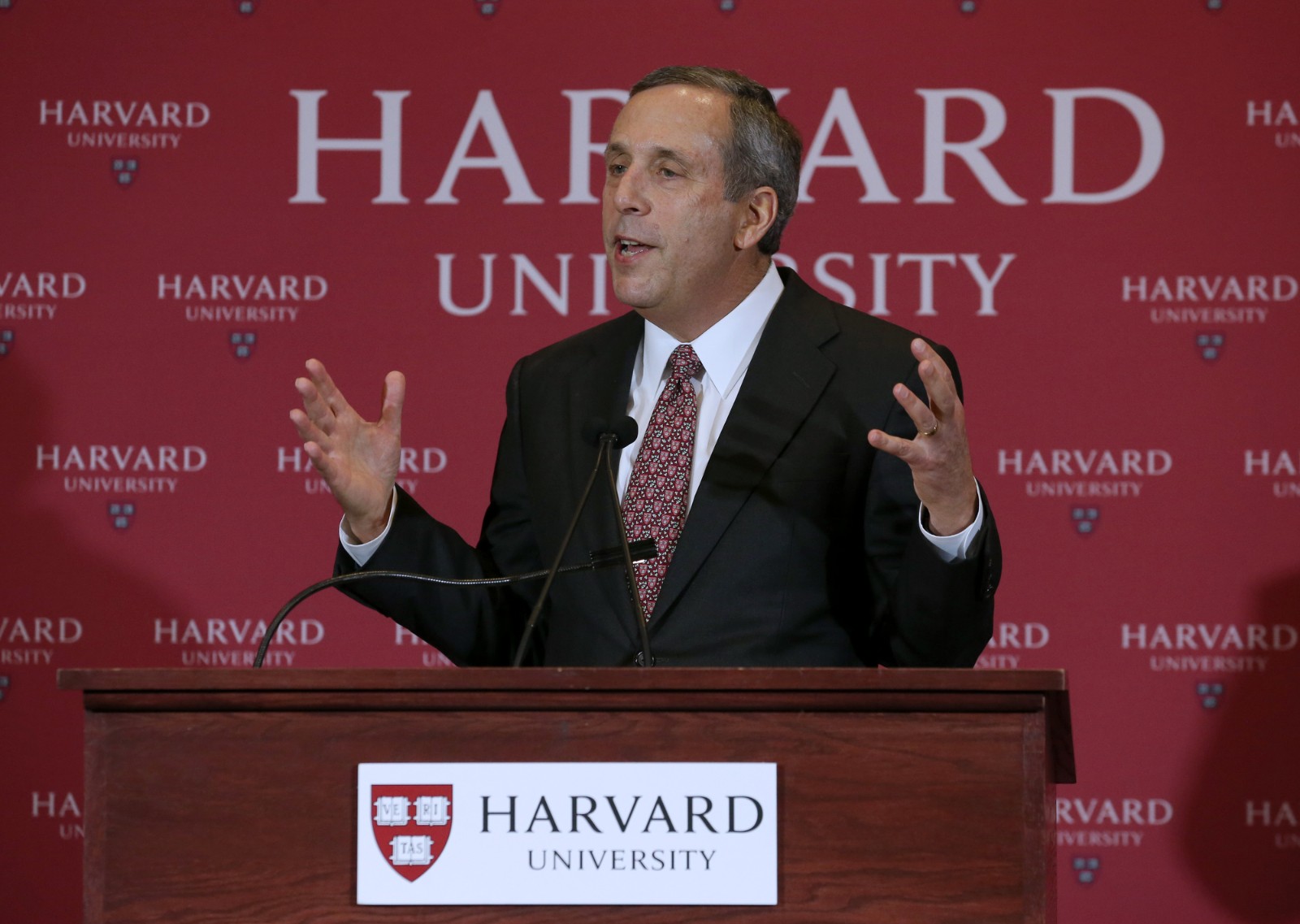 021118harvardar05.jpg